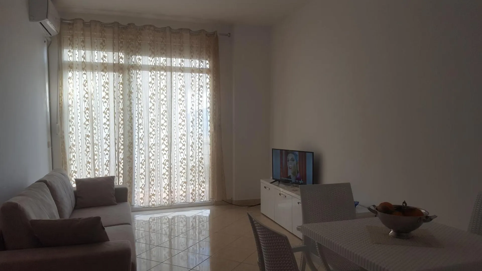 Vlorë Casa Fronte Mare 아파트 0*,  알바니아